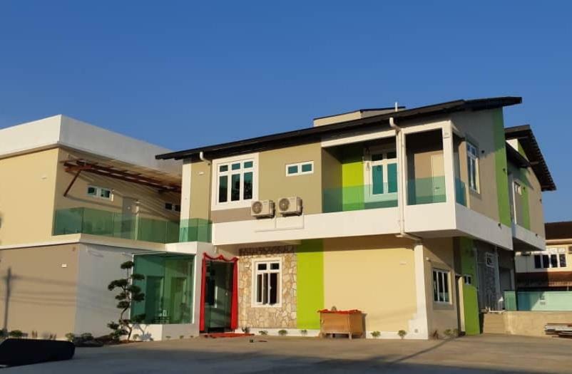 קואנטאן Sunshine Lodge מראה חיצוני תמונה