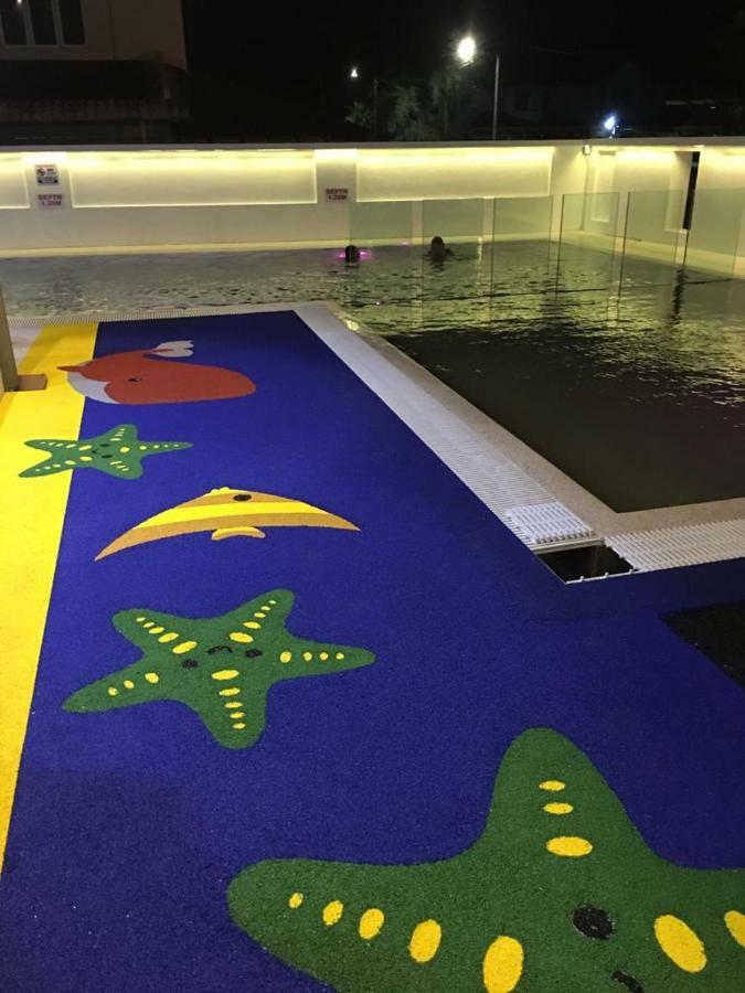 קואנטאן Sunshine Lodge מראה חיצוני תמונה