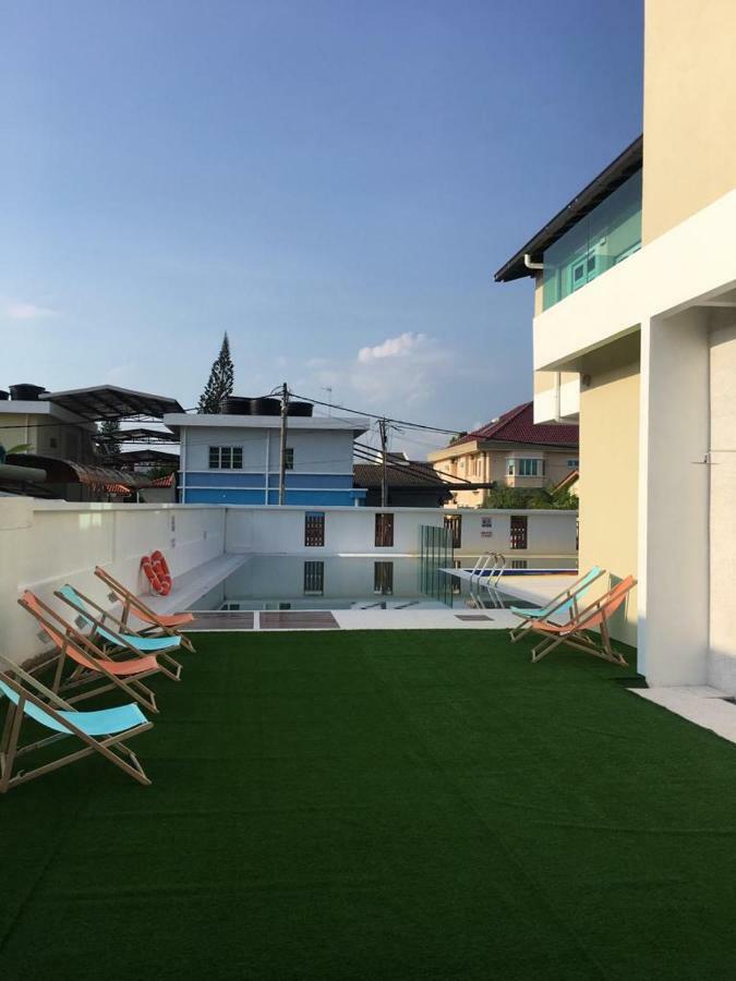 קואנטאן Sunshine Lodge מראה חיצוני תמונה