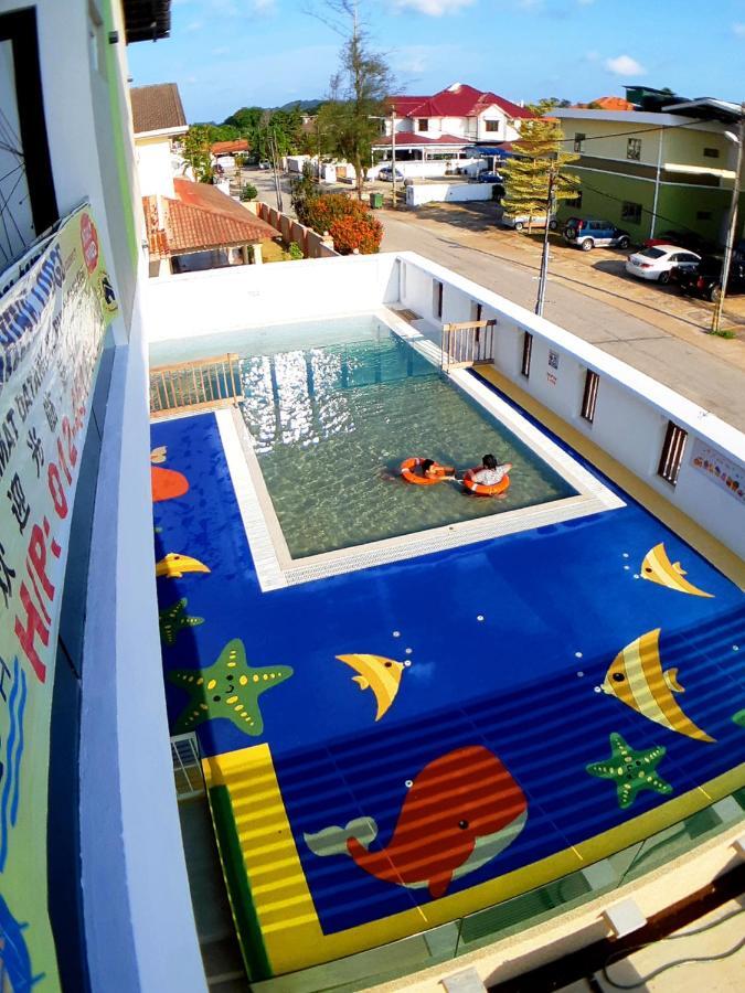 קואנטאן Sunshine Lodge מראה חיצוני תמונה